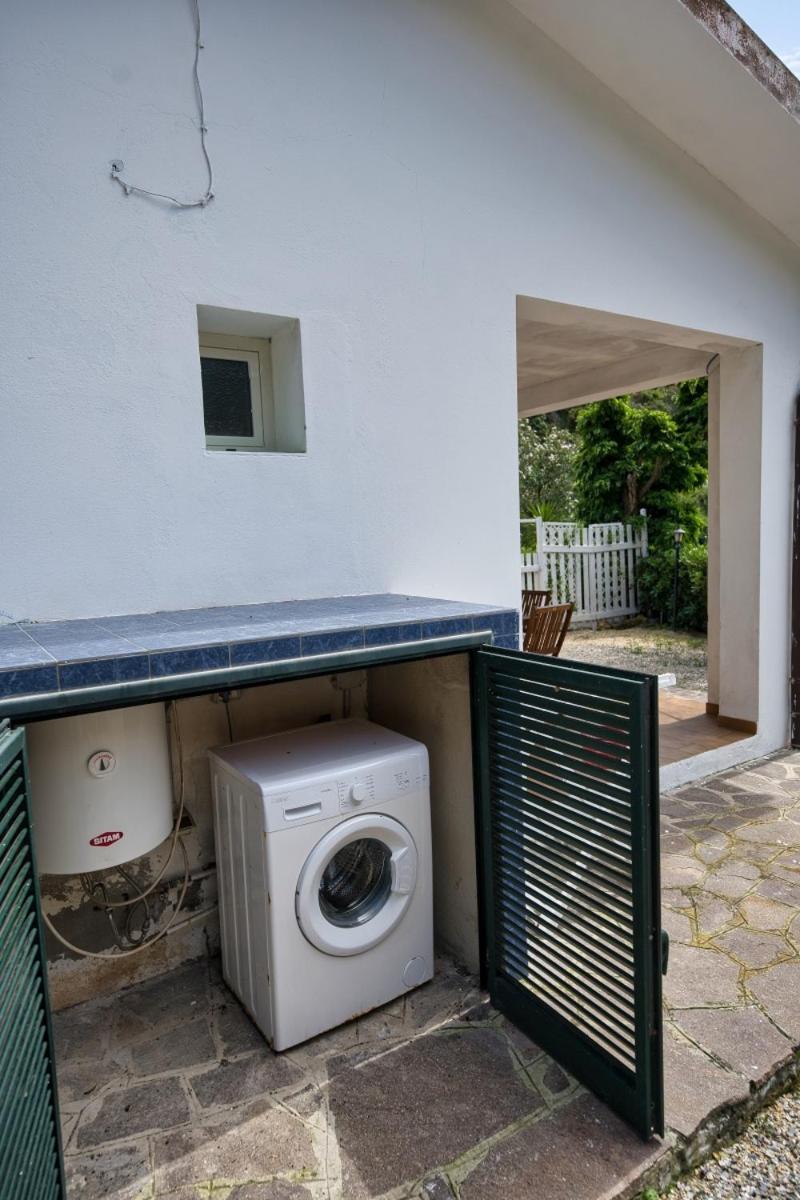 Alloggi Del Mirto A Morcone - Goelba Capoliveri  Εξωτερικό φωτογραφία