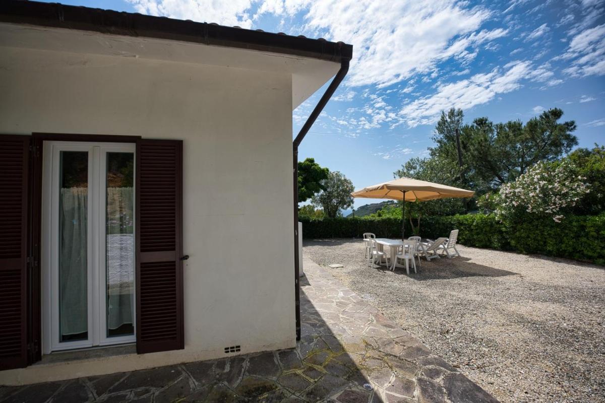 Alloggi Del Mirto A Morcone - Goelba Capoliveri  Εξωτερικό φωτογραφία