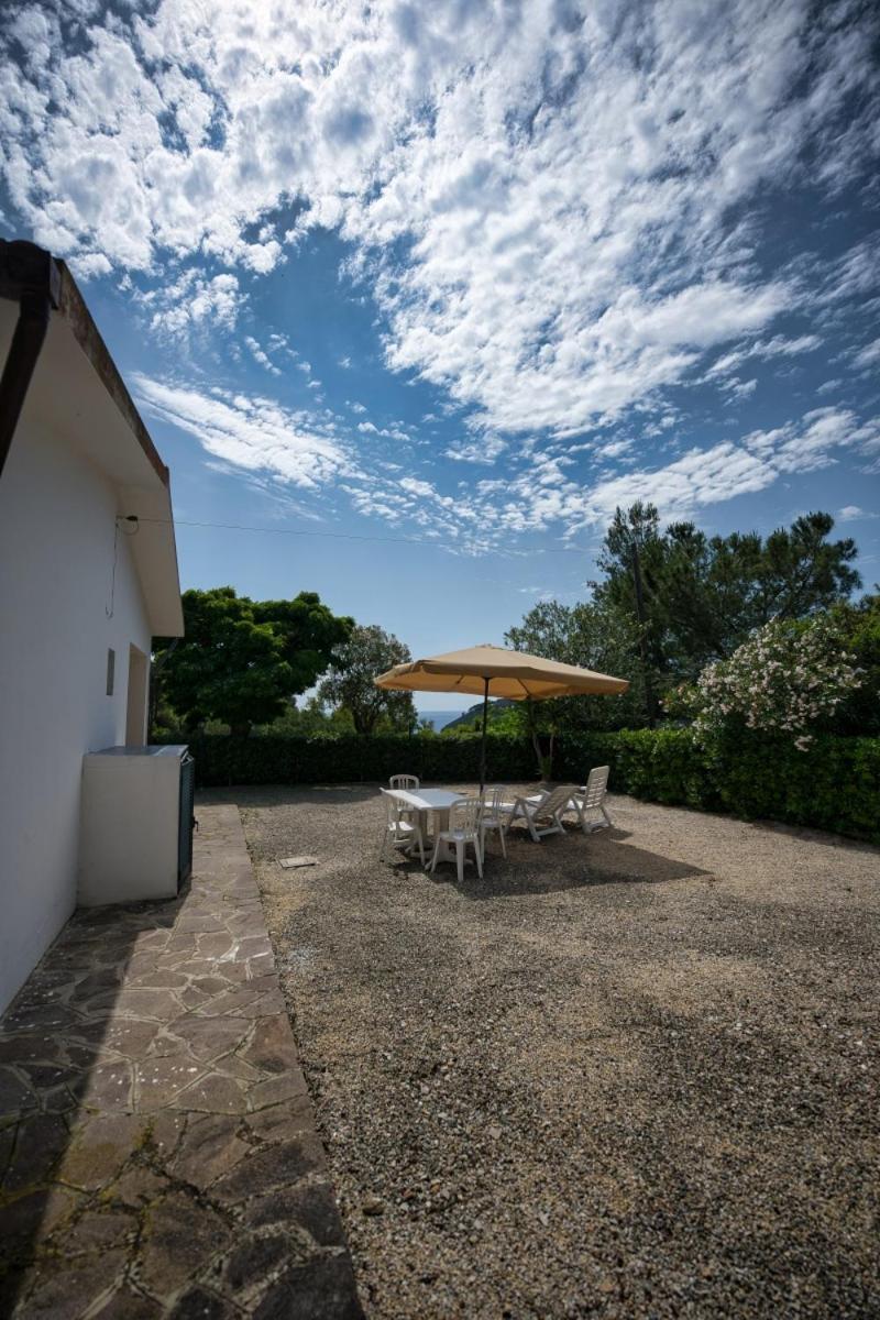 Alloggi Del Mirto A Morcone - Goelba Capoliveri  Εξωτερικό φωτογραφία
